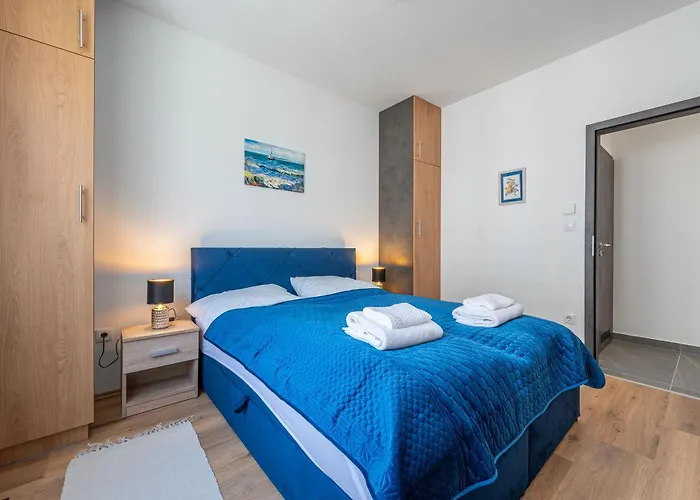 Appartement 2 Bedroom Flat In Centre *