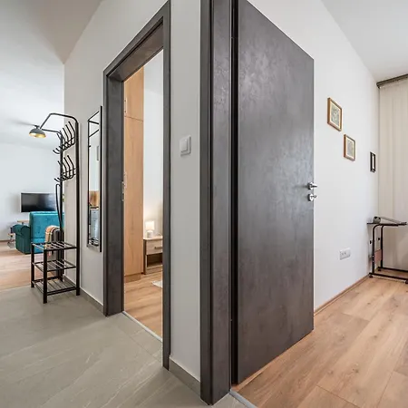 2 Bedroom Flat In Centre * Budapest