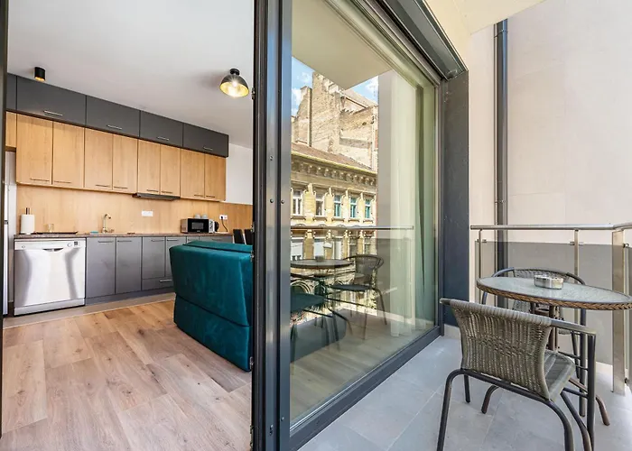 2 Bedroom Flat In Centre Apartman Budapest
